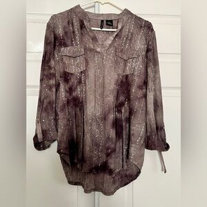 New Directions Women's  Sequin Roll Tab Sleeve V-Neck Blouse Size 1X Brown